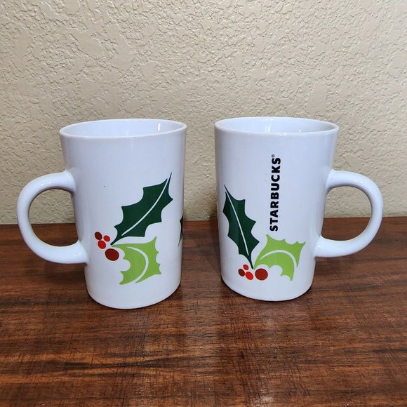 2 Starbucks 2011 Holly and Berries 10.6 oz Mugs Christmas - Picture 1 of 6